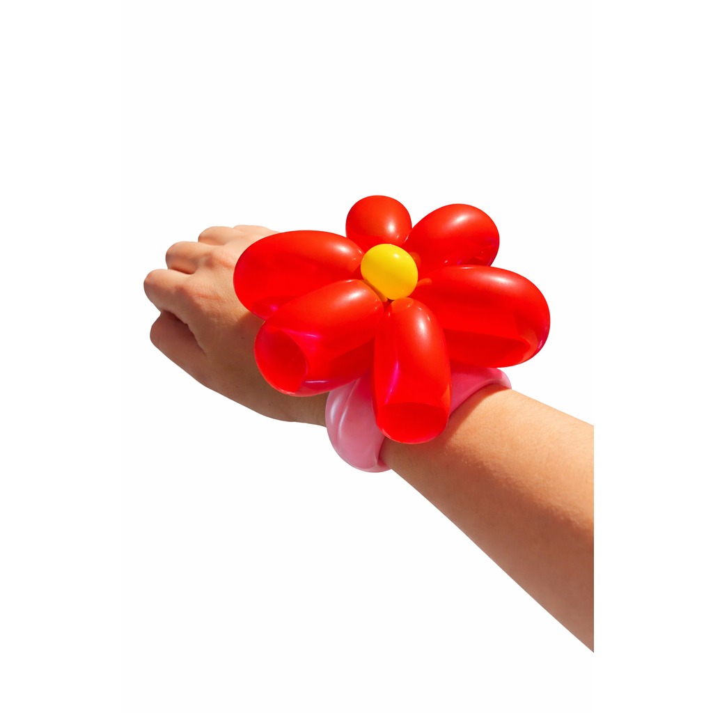 Balloon work by Little Wow Balloons