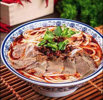 Tianjin beef noodle bowl